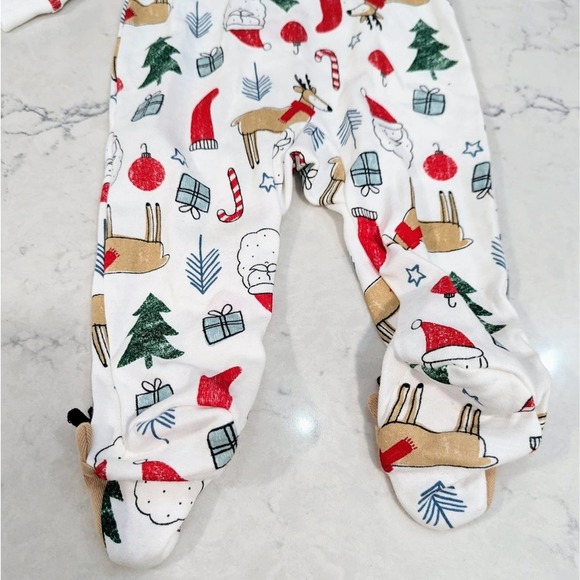 CARTER'S Christmas Footed Pajamas with Reindeer Santa Trees Presents 9 Month - Picture 6 of 12